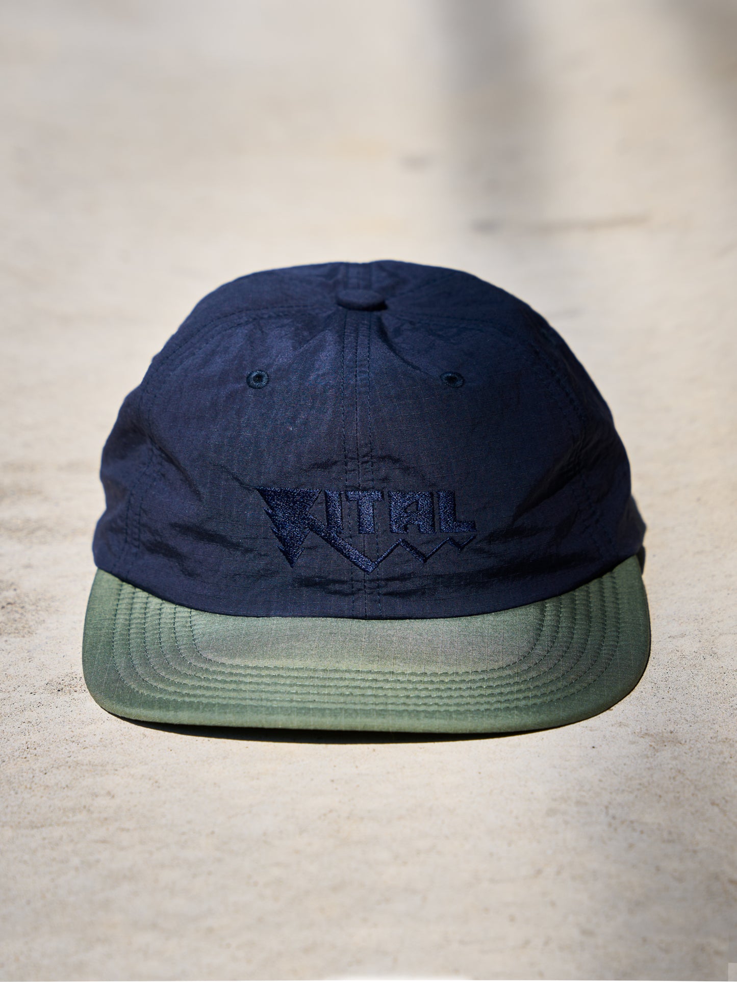 SOFT BRIM 6 PANEL CAP (VITAL)