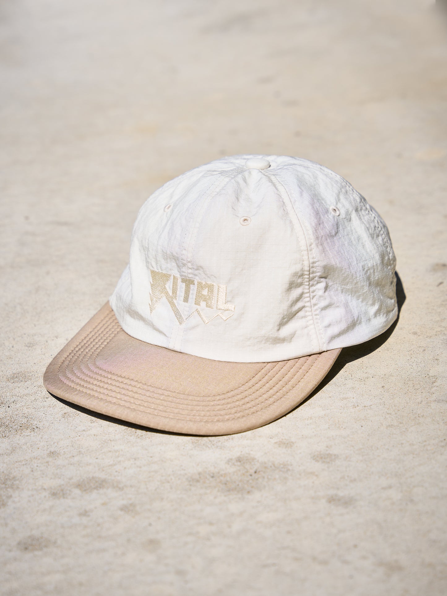 SOFT BRIM 6 PANEL CAP (VITAL)