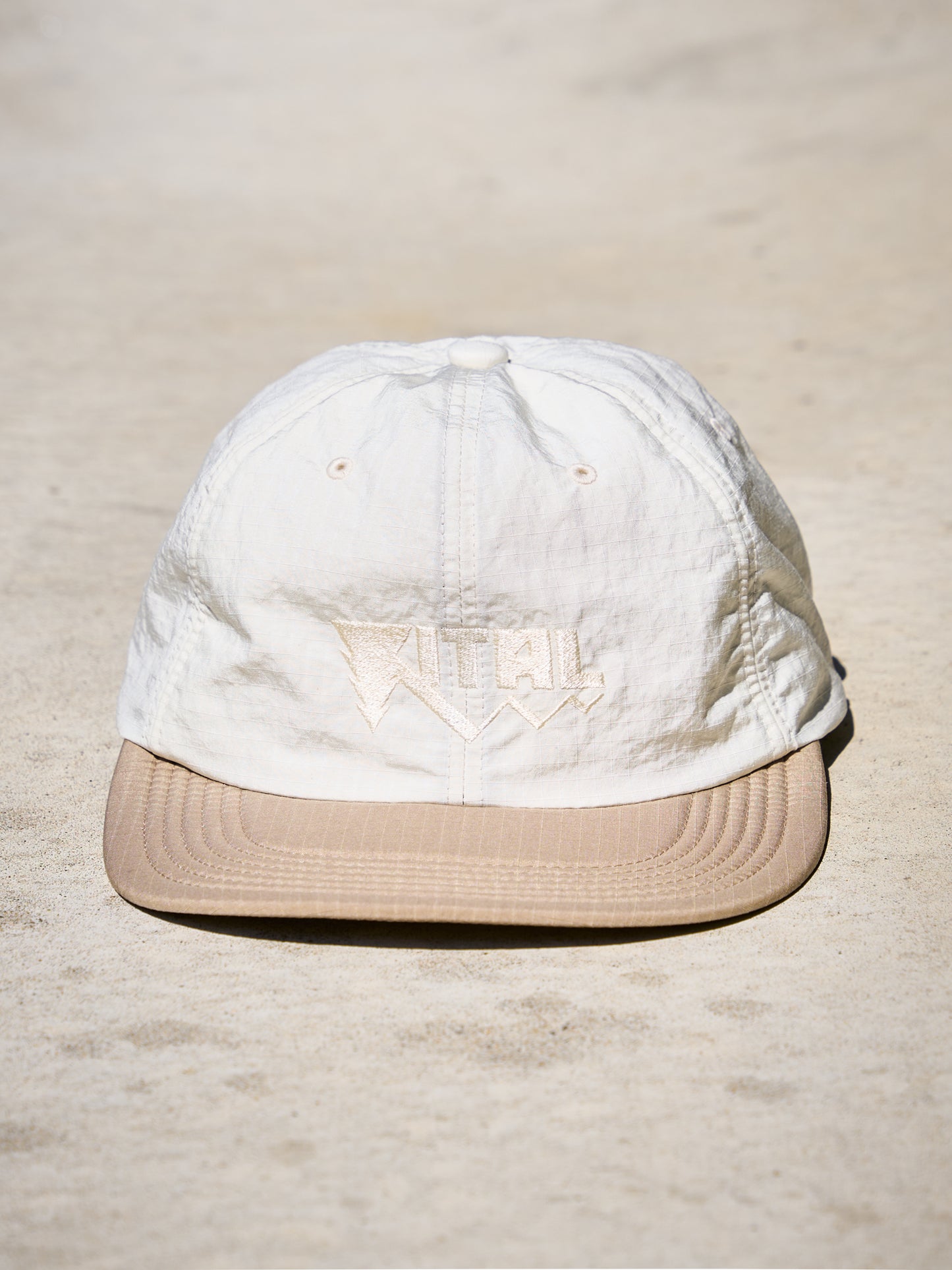 SOFT BRIM 6 PANEL CAP (VITAL)